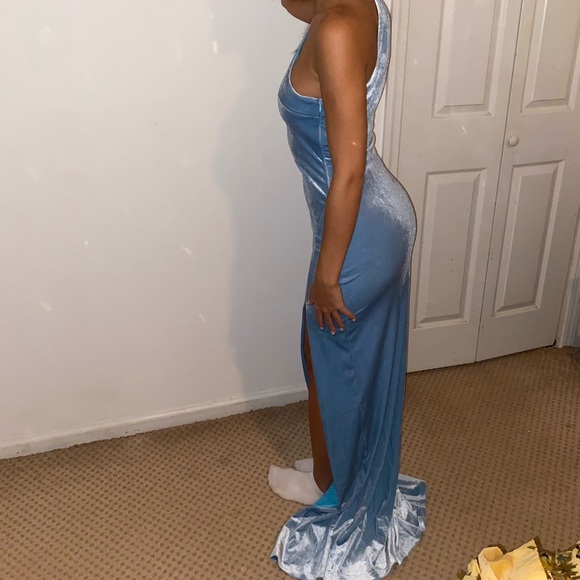 Blue Velvet Dress - Picture 3 of 6